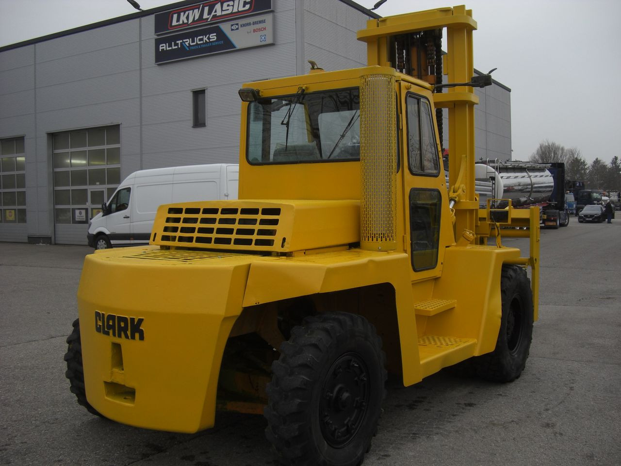 Clark C500YS225PD - Πετρελαιοκίνητο περονοφόρο: φωτογραφία 2 Clark C500YS225PD - Πετρελαιοκίνητο περονοφόρο: φωτογραφία 2