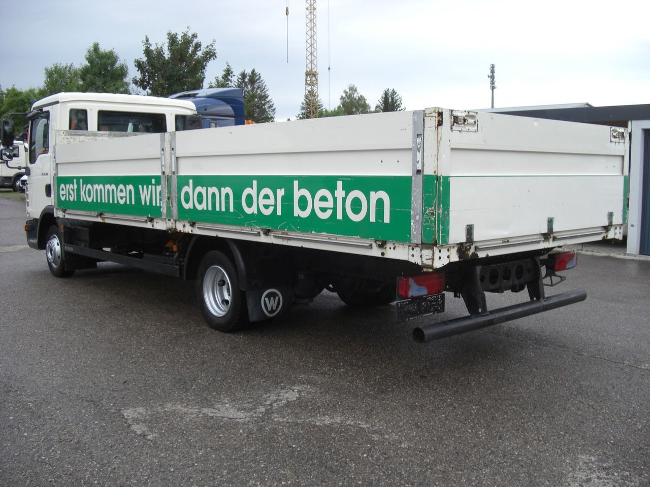 MAN 8180L Pritsche MAN 8180L Pritsche - Μικρό φορτηγό με καρότσα: φωτογραφία 4 MAN 8180L Pritsche MAN 8180L Pritsche - Μικρό φορτηγό με καρότσα: φωτογραφία 4