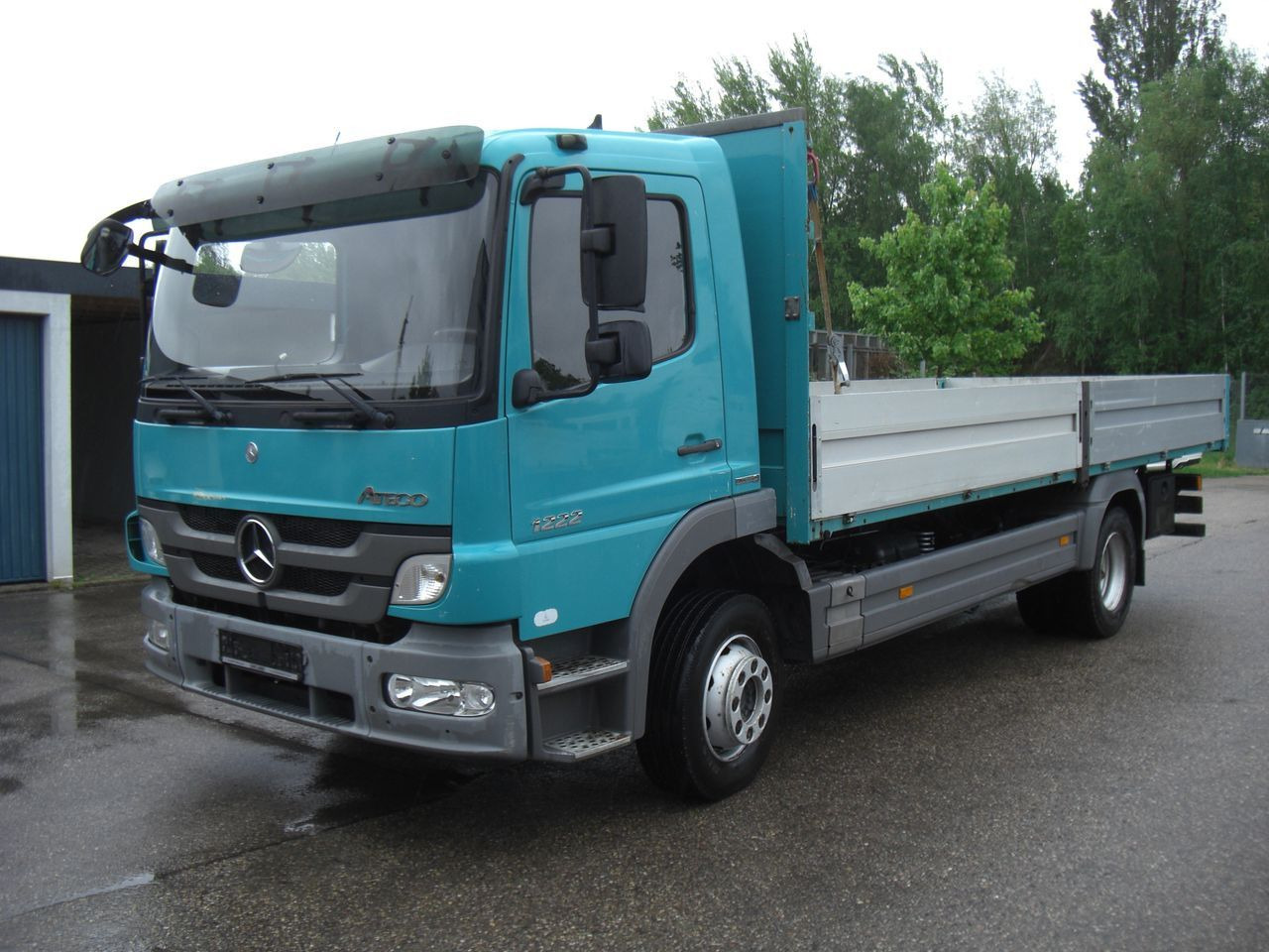 Mercedes-Benz 1222 Atego - Φορτηγό με ανοιχτή καρότσα: φωτογραφία 1 Mercedes-Benz 1222 Atego - Φορτηγό με ανοιχτή καρότσα: φωτογραφία 1