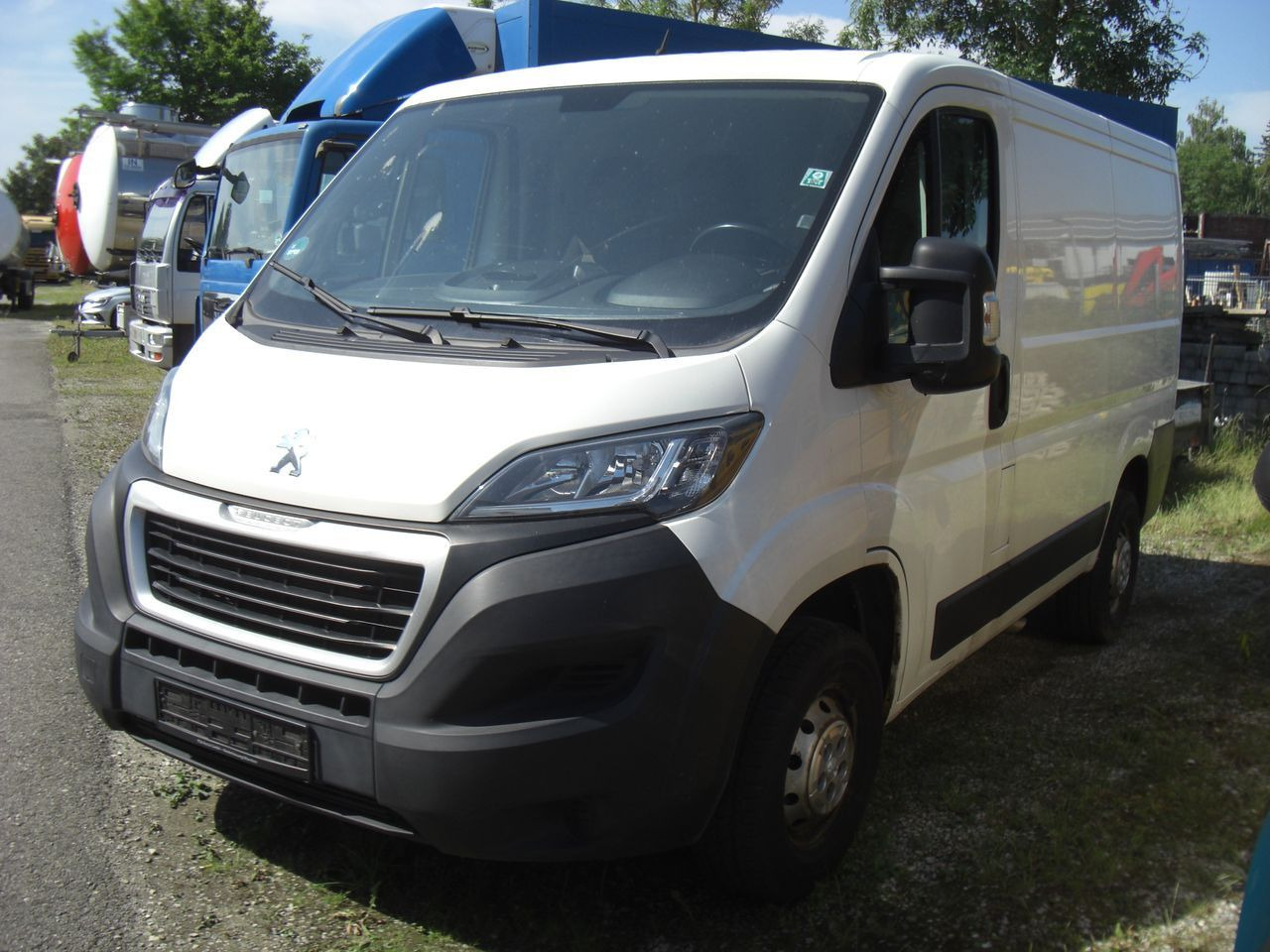 Peugeot BOXER 2,0 KURZ/NIEDRIG - Μικρό βαν: φωτογραφία 2 Peugeot BOXER 2,0 KURZ/NIEDRIG - Μικρό βαν: φωτογραφία 2