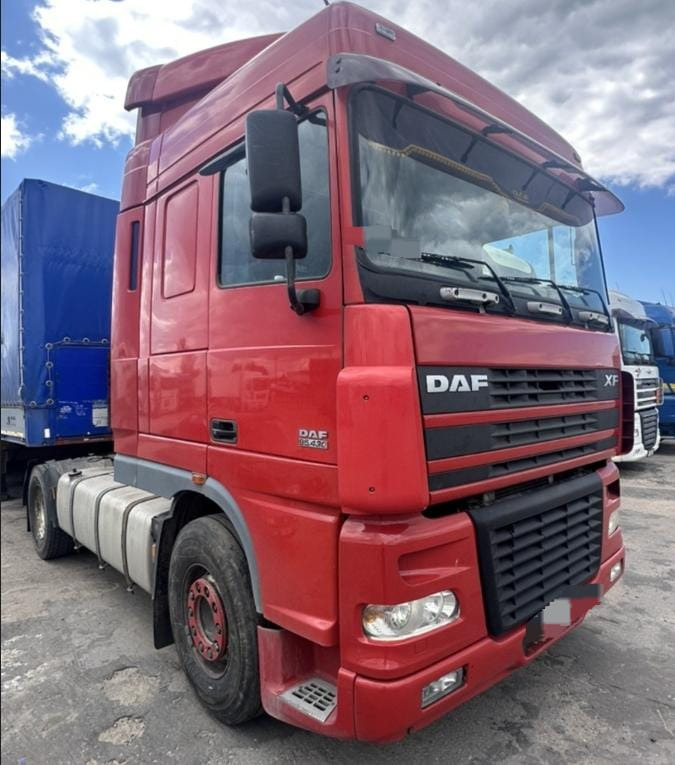 DAF XF 95 - Τράκτορας: φωτογραφία 2 DAF XF 95 - Τράκτορας: φωτογραφία 2