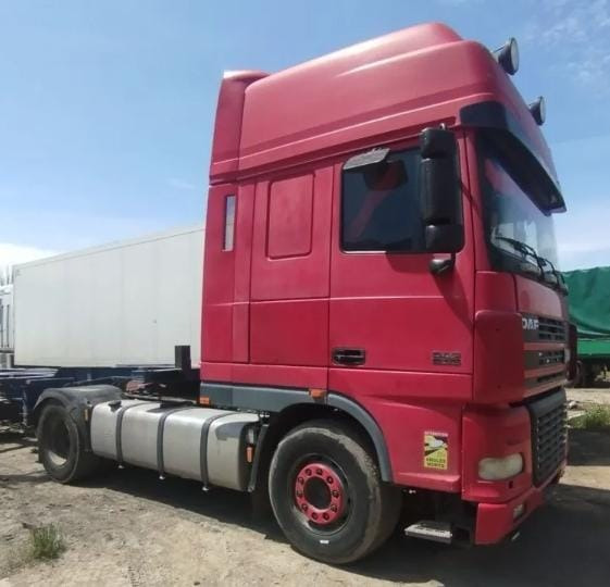 DAF XF - Τράκτορας: φωτογραφία 3 DAF XF - Τράκτορας: φωτογραφία 3