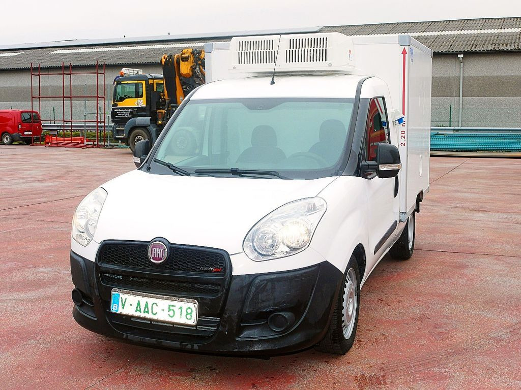Fiat 1.3 DOBLO KUHLKOFFER RELEC FROD TR22 -20C - Επαγγελματικό αυτοκίνητο ψυγείο: φωτογραφία 5 Fiat 1.3 DOBLO KUHLKOFFER RELEC FROD TR22 -20C - Επαγγελματικό αυτοκίνητο ψυγείο: φωτογραφία 5