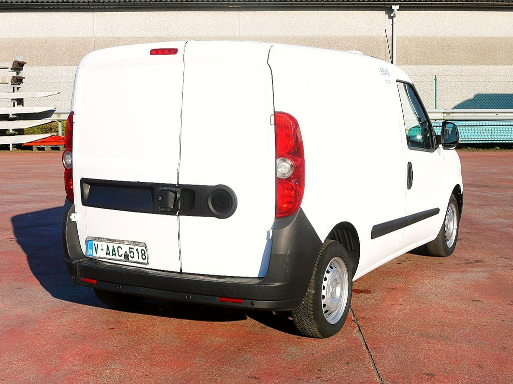 Fiat DOBLO 1.3 KUHLKASTENWAGEN RELEC FROID TR10 -20c - Επαγγελματικό αυτοκίνητο ψυγείο: φωτογραφία 5 Fiat DOBLO 1.3 KUHLKASTENWAGEN RELEC FROID TR10 -20c - Επαγγελματικό αυτοκίνητο ψυγείο: φωτογραφία 5