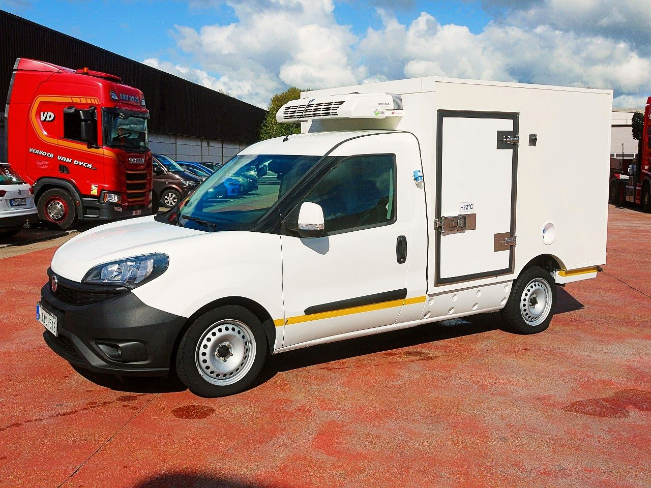 Fiat DOBLO 1.6 KUHLKOFFER THERMOKING MT A/C - Επαγγελματικό αυτοκίνητο ψυγείο: φωτογραφία 4 Fiat DOBLO 1.6 KUHLKOFFER THERMOKING MT A/C - Επαγγελματικό αυτοκίνητο ψυγείο: φωτογραφία 4