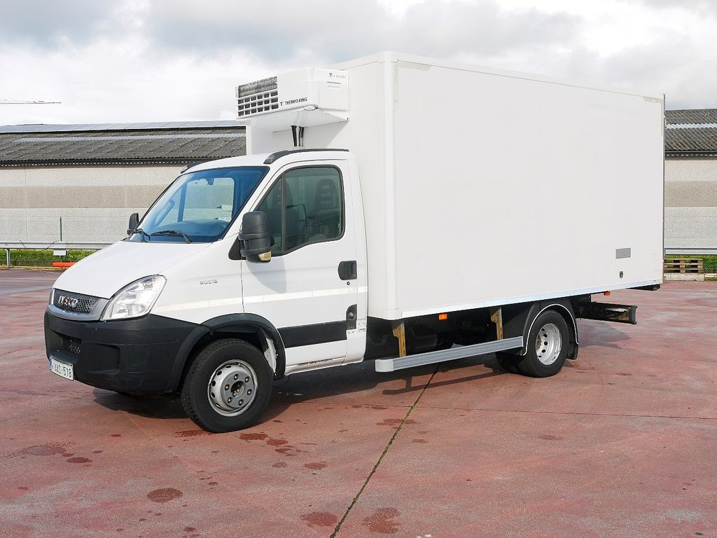 Iveco 60C15 65 70 DAILY KUHLKOFFER THERMOKING V500 A/C Iveco 60C15 65 70 DAILY KUHLKOFFER THERMOKING V500 A/C - Επαγγελματικό αυτοκίνητο ψυγείο: φωτογραφία 4 Iveco 60C15 65 70 DAILY KUHLKOFFER THERMOKING V500 A/C Iveco 60C15 65 70 DAILY KUHLKOFFER THERMOKING V500 A/C - Επαγγελματικό αυτοκίνητο ψυγείο: φωτογραφία 4