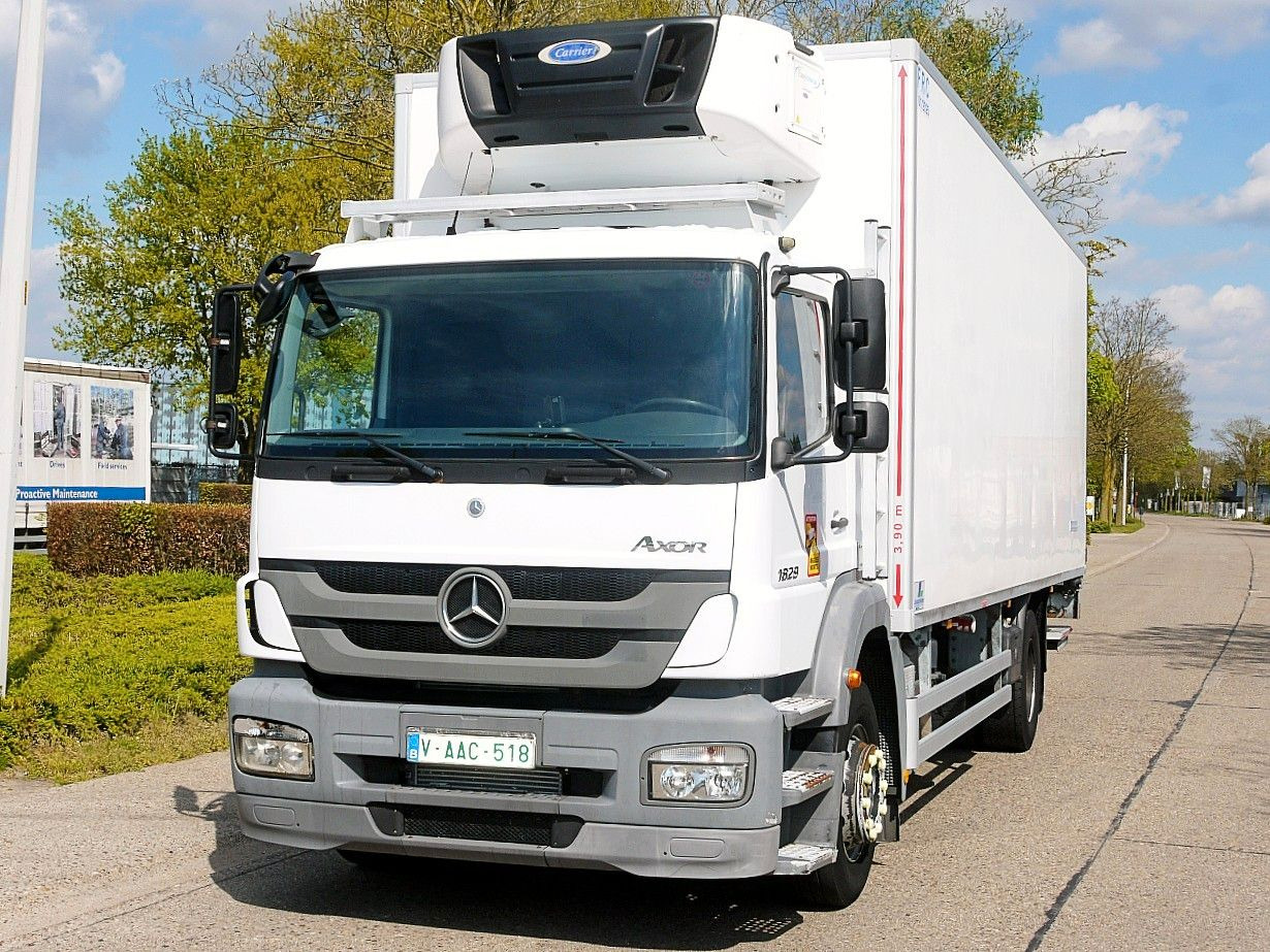 Mercedes-Benz 1829 AXOR FLEISHBAHNEN KUHKOFFER CARRIER SUPRA - Φορτηγό ψυγείο, Φορτηγό με γερανό: φωτογραφία 1 Mercedes-Benz 1829 AXOR FLEISHBAHNEN KUHKOFFER CARRIER SUPRA - Φορτηγό ψυγείο, Φορτηγό με γερανό: φωτογραφία 1