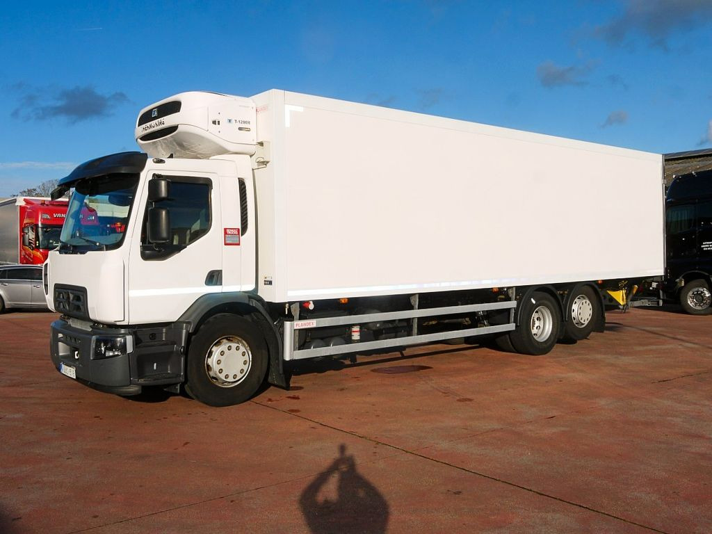 Renault 26.320 D KUHLKOFFER THERMOKING MT T1200 6X2 A/C Renault 26 320 D KUHLKOFFER THERMOKING MT T1200 6X2 A/C - Φορτηγό ψυγείο: φωτογραφία 4 Renault 26.320 D KUHLKOFFER THERMOKING MT T1200 6X2 A/C Renault 26 320 D KUHLKOFFER THERMOKING MT T1200 6X2 A/C - Φορτηγό ψυγείο: φωτογραφία 4