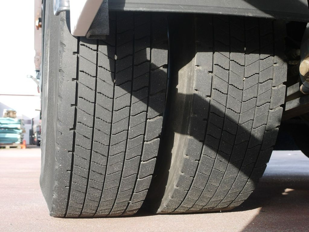 Φορτηγό ψυγείο Renault 26.320 D KUHLKOFFER THERMOKING MT T1200 6X2 A/C Renault 26 320 D KUHLKOFFER THERMOKING MT T1200 6X2 A/C: φωτογραφία 20 Φορτηγό ψυγείο Renault 26.320 D KUHLKOFFER THERMOKING MT T1200 6X2 A/C Renault 26 320 D KUHLKOFFER THERMOKING MT T1200 6X2 A/C: φωτογραφία 20