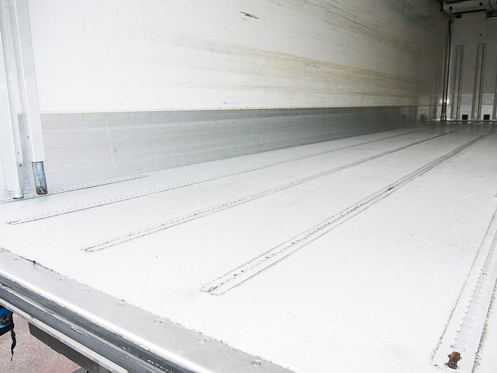 Φορτηγό ψυγείο Renault 26.320 D KUHLKOFFER THERMOKING MT T1200 6X2 A/C Renault 26 320 D KUHLKOFFER THERMOKING MT T1200 6X2 A/C: φωτογραφία 11 Φορτηγό ψυγείο Renault 26.320 D KUHLKOFFER THERMOKING MT T1200 6X2 A/C Renault 26 320 D KUHLKOFFER THERMOKING MT T1200 6X2 A/C: φωτογραφία 11