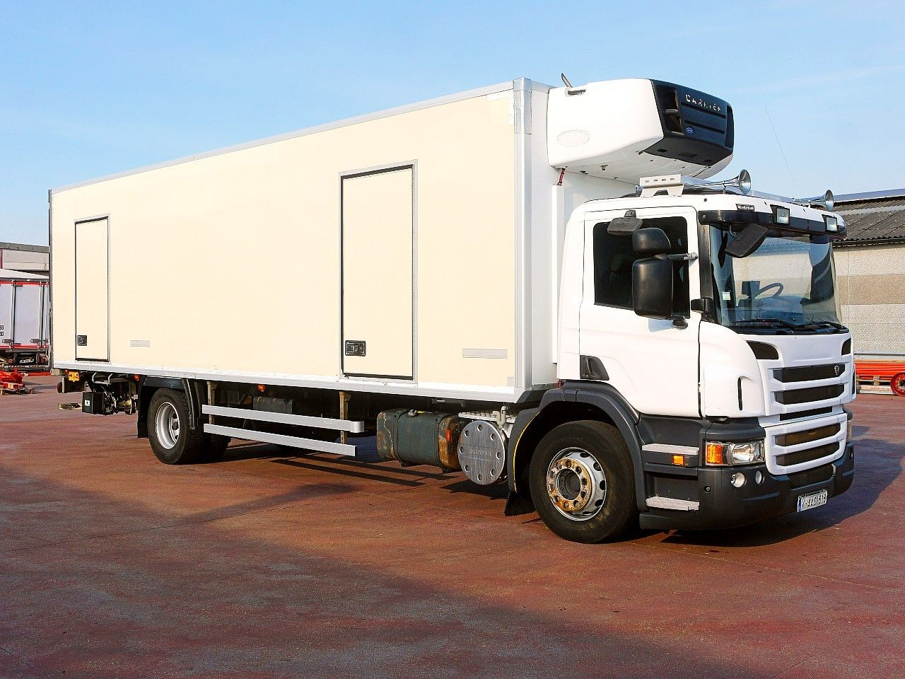 Scania P 230 KUHLKOFFER CARRIER SUPRA 950 MT A/C Scania P 230 KUHLKOFFER CARRIER SUPRA 950 MT A/C - Φορτηγό ψυγείο: φωτογραφία 2 Scania P 230 KUHLKOFFER CARRIER SUPRA 950 MT A/C Scania P 230 KUHLKOFFER CARRIER SUPRA 950 MT A/C - Φορτηγό ψυγείο: φωτογραφία 2