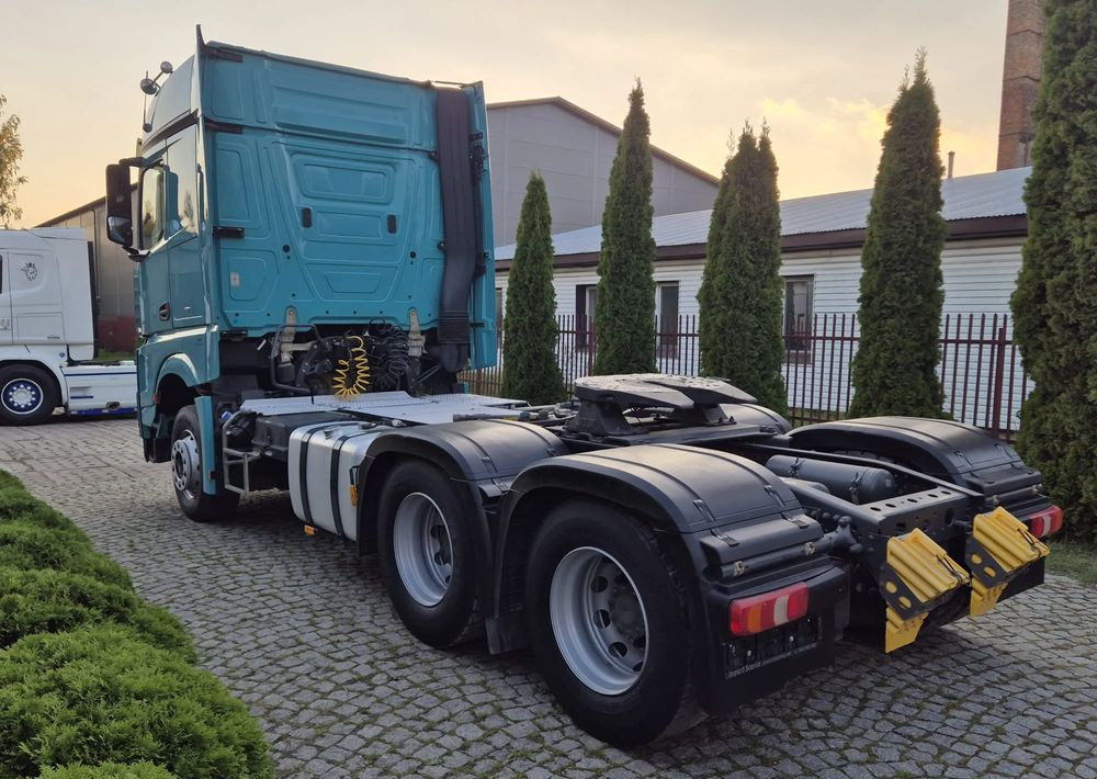 Mercedes-Benz AROCS - Τράκτορας: φωτογραφία 4 Mercedes-Benz AROCS - Τράκτορας: φωτογραφία 4