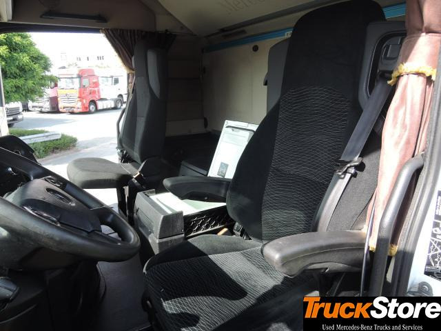 Mercedes-Benz Actros 1845 LS - Τράκτορας: φωτογραφία 2 Mercedes-Benz Actros 1845 LS - Τράκτορας: φωτογραφία 2