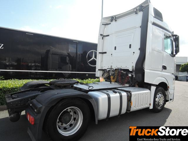 Mercedes-Benz Actros 1845 LS - Τράκτορας: φωτογραφία 4 Mercedes-Benz Actros 1845 LS - Τράκτορας: φωτογραφία 4