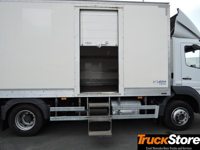 Mercedes-Benz Atego 1218 L - Φορτηγό κόφα: φωτογραφία 2 Mercedes-Benz Atego 1218 L - Φορτηγό κόφα: φωτογραφία 2