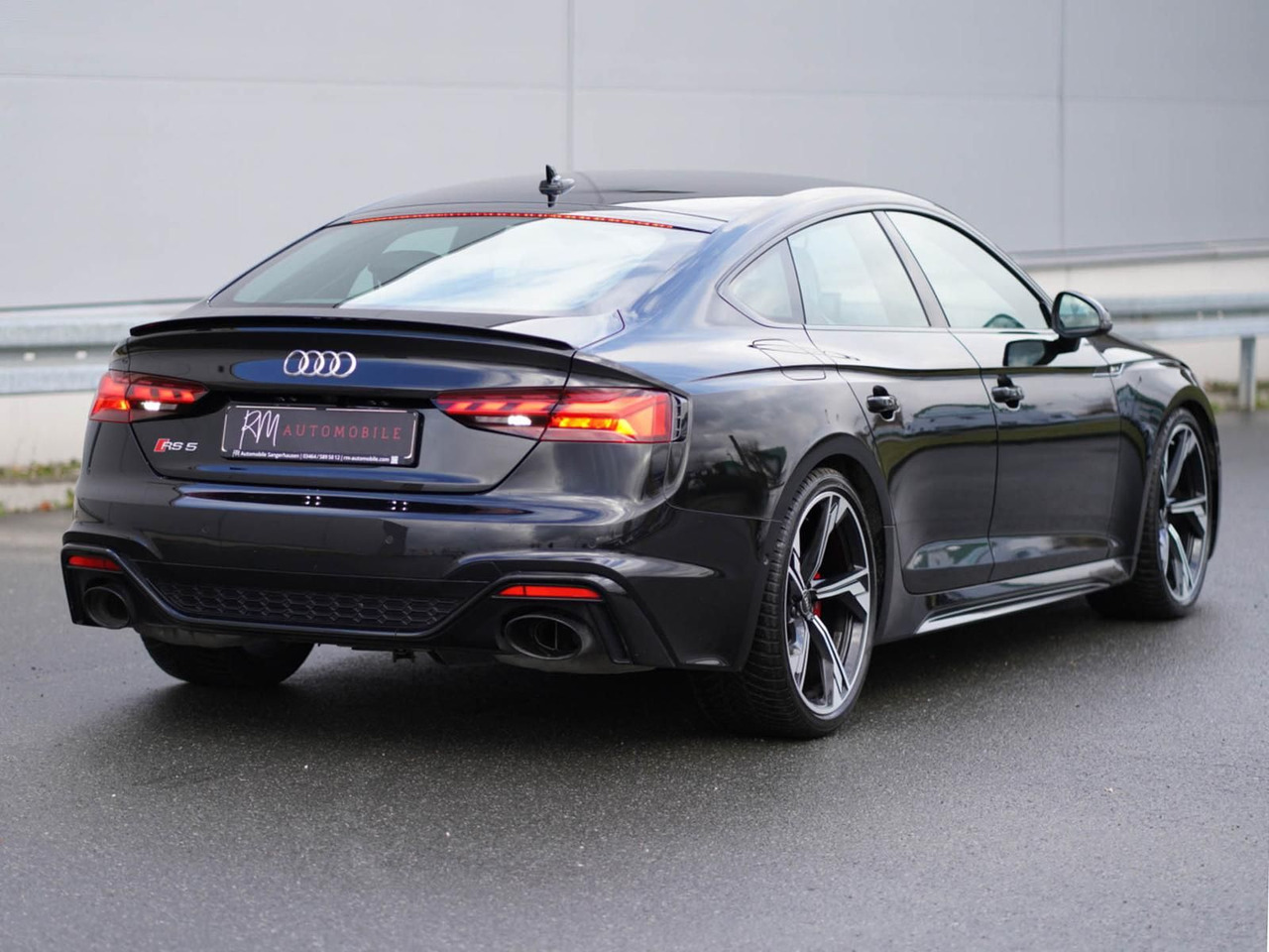 Audi RS 5 Sportsback V6 TFSI quattro LEDER MATRIX LED - Λιμουζίνα/ Sedan: φωτογραφία 3 Audi RS 5 Sportsback V6 TFSI quattro LEDER MATRIX LED - Λιμουζίνα/ Sedan: φωτογραφία 3