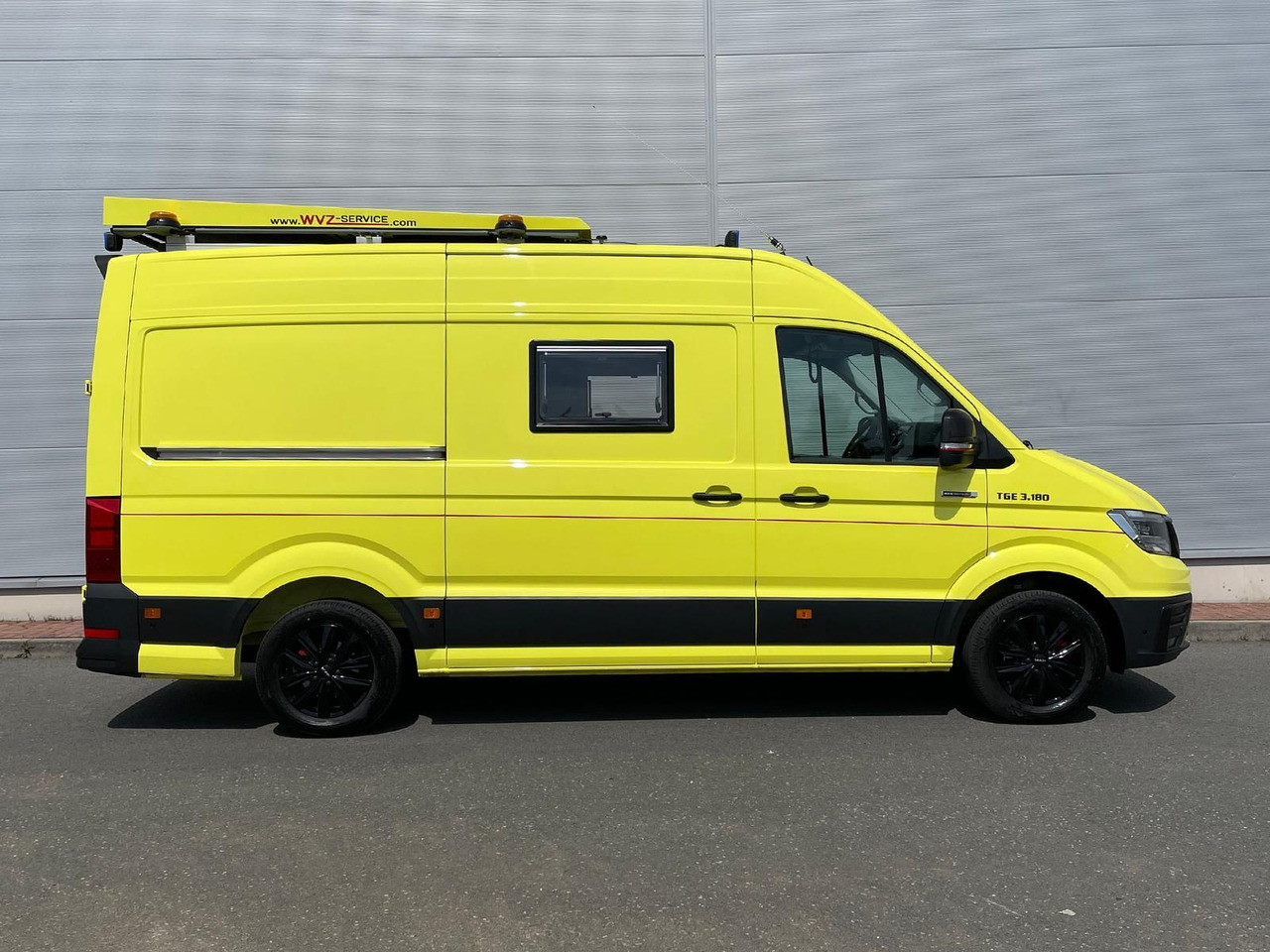 MAN TGE 3.180 L3H3 IndividualS BF3 + BEGLEITFAHRZEUG - Βαν: φωτογραφία 5 MAN TGE 3.180 L3H3 IndividualS BF3 + BEGLEITFAHRZEUG - Βαν: φωτογραφία 5