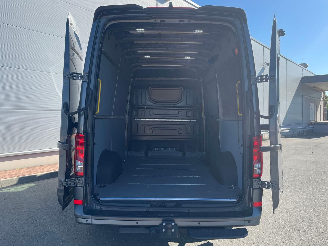 Αυτοκίνητο MAN TGE 3.180 L3H3 Kasten 4x4 Individual Lion S ACC: φωτογραφία 27