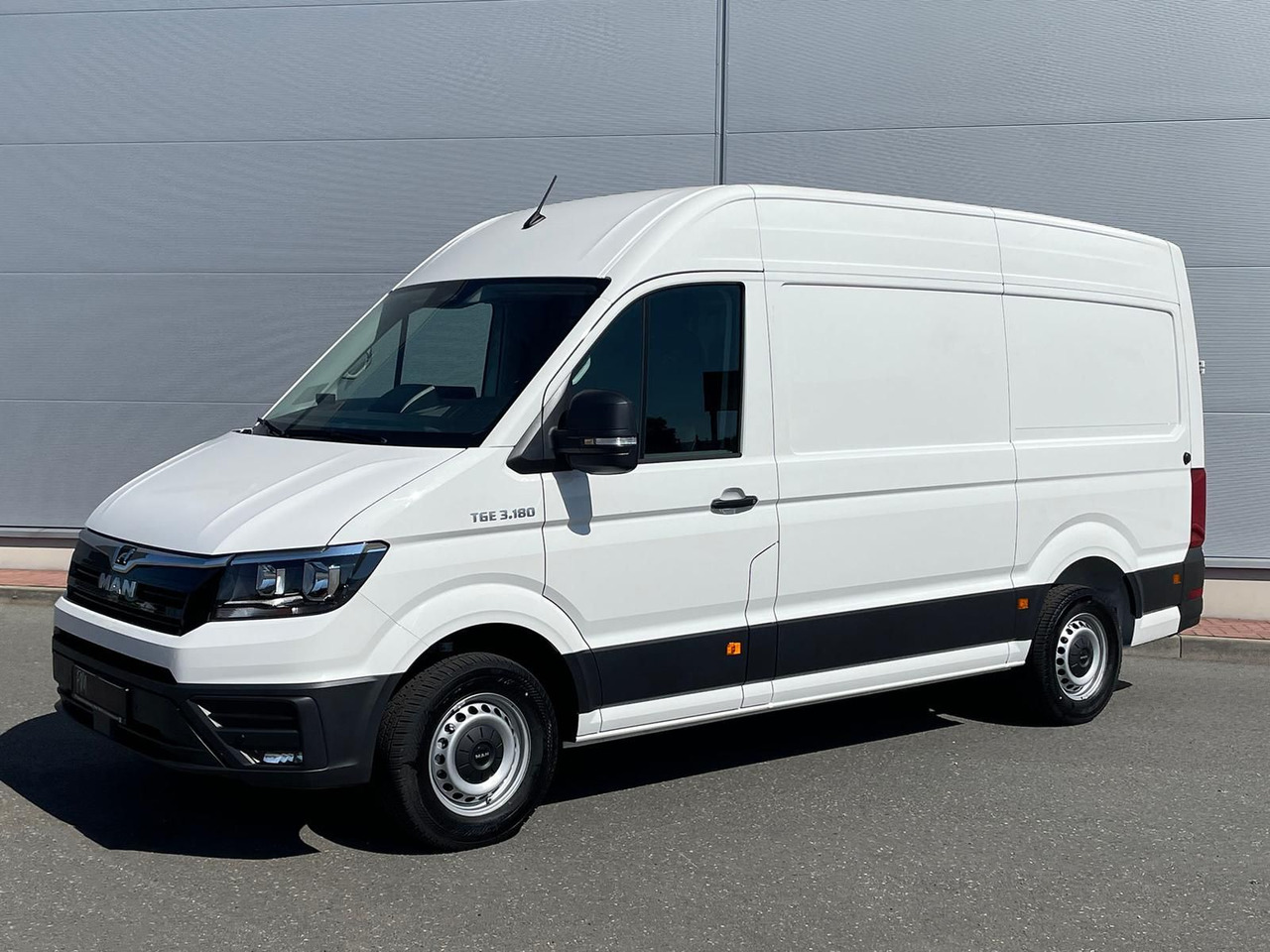 MAN TGE 3.180 L3H3 Kasten KAMERA NAVI DAB SITZH TEMP - Αυτοκίνητο: φωτογραφία 1 MAN TGE 3.180 L3H3 Kasten KAMERA NAVI DAB SITZH TEMP - Αυτοκίνητο: φωτογραφία 1