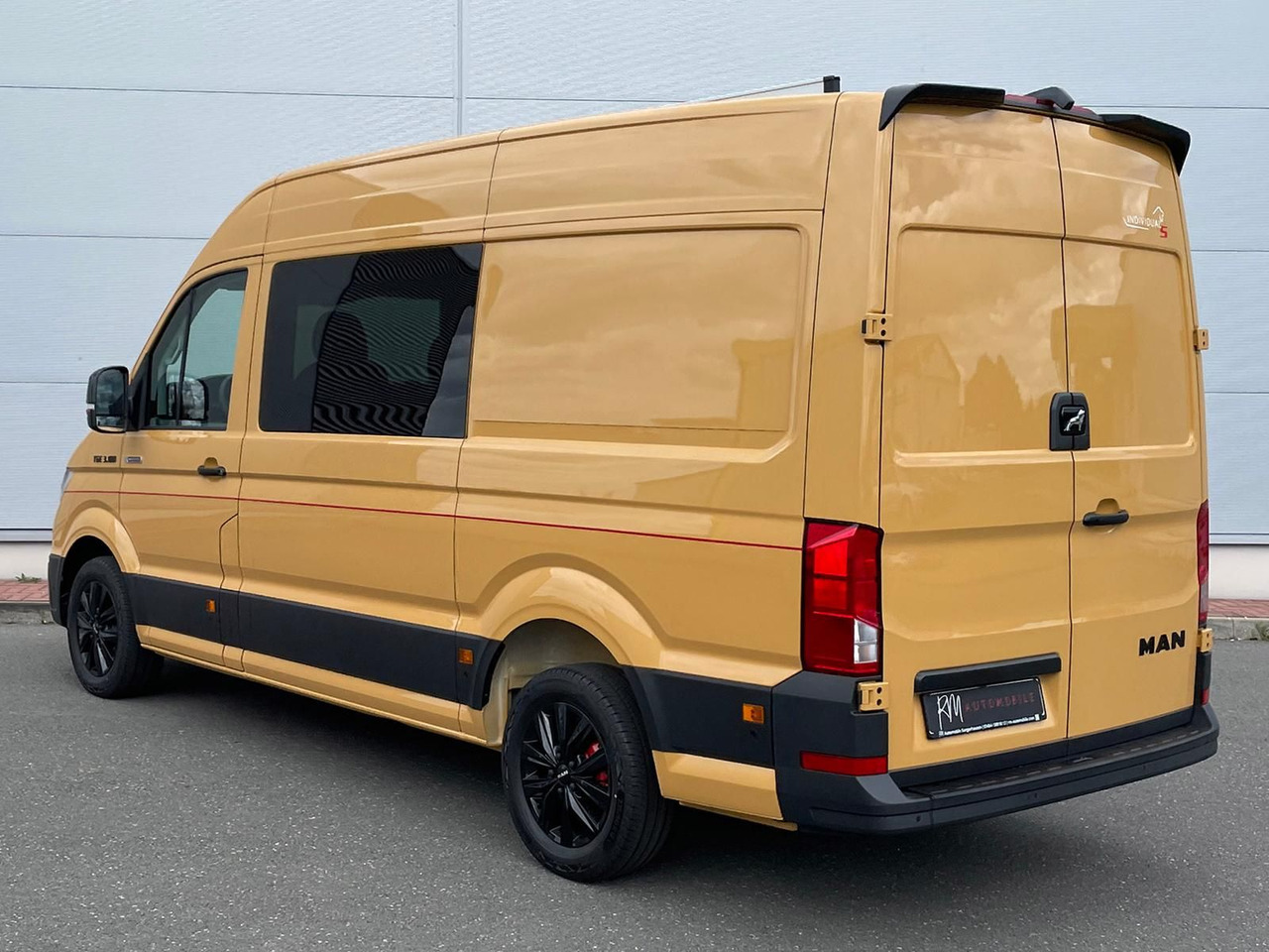 Νέα Διπλοκάμπινο ελαφρύ επαγγελματικό MAN TGE 3.180 L3H3 MIXTO Individual Lion S ACC LED: φωτογραφία 8 Νέα Διπλοκάμπινο ελαφρύ επαγγελματικό MAN TGE 3.180 L3H3 MIXTO Individual Lion S ACC LED: φωτογραφία 8