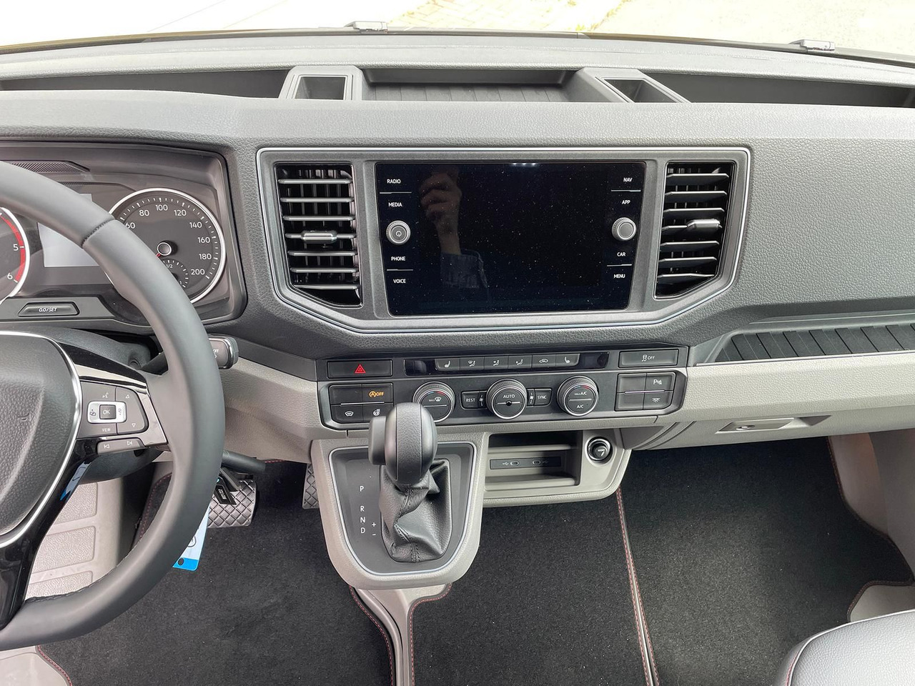 Νέα Διπλοκάμπινο ελαφρύ επαγγελματικό MAN TGE 3.180 L3H3 MIXTO Individual Lion S ACC LED: φωτογραφία 17 Νέα Διπλοκάμπινο ελαφρύ επαγγελματικό MAN TGE 3.180 L3H3 MIXTO Individual Lion S ACC LED: φωτογραφία 17