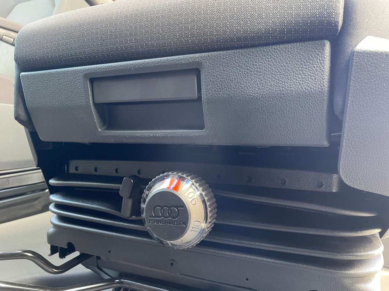 Νέα Μικρό φορτηγό με καρότσα, Διπλοκάμπινο ελαφρύ επαγγελματικό MAN TGE 3.180 Pritsche DOKA LR 4x4 ACC LED DIFF-SPER: φωτογραφία 27