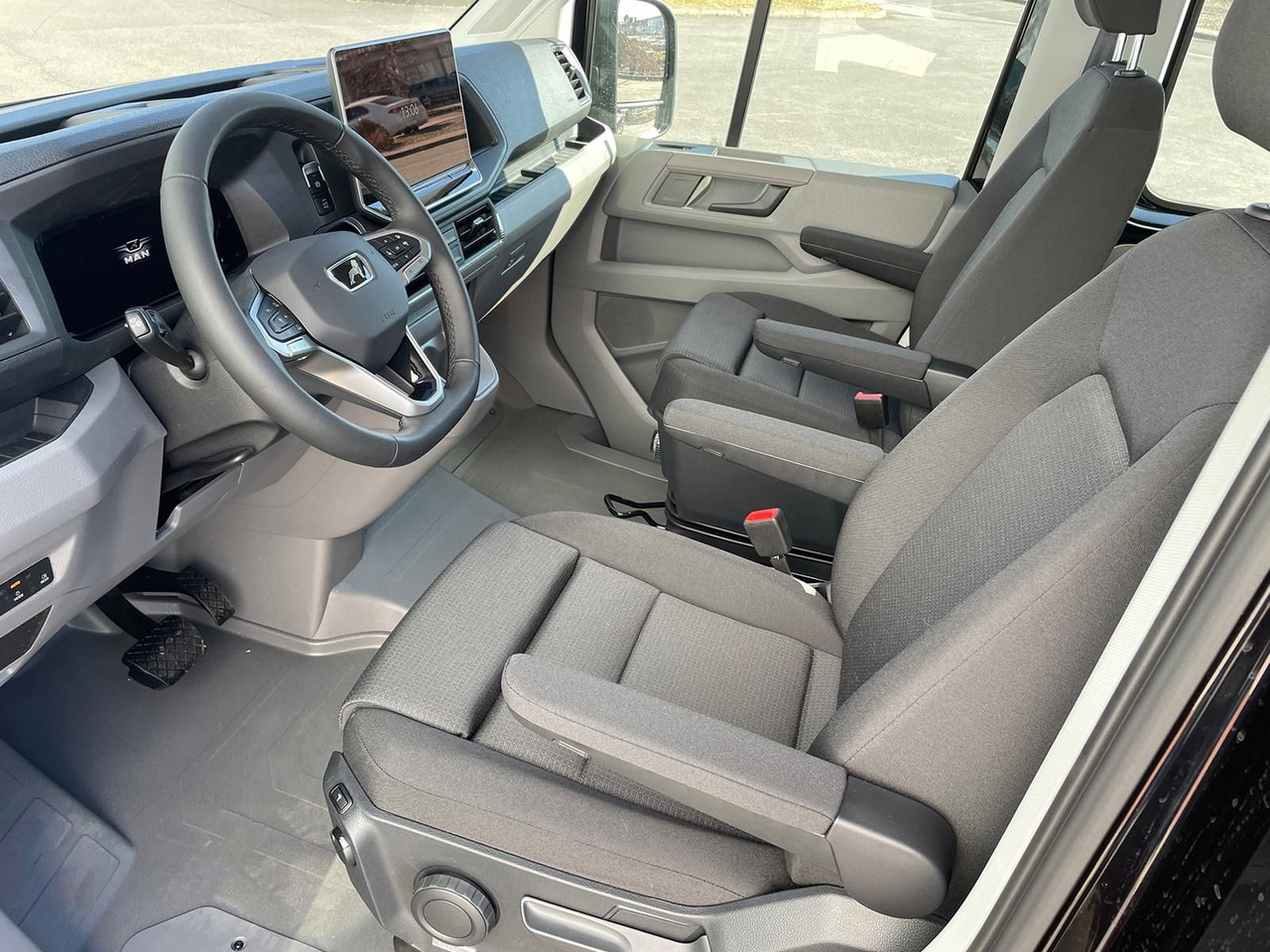 Νέα Μικρό φορτηγό με καρότσα, Διπλοκάμπινο ελαφρύ επαγγελματικό MAN TGE 3.180 Pritsche DOKA LR 4x4 ACC LED DIFF-SPER: φωτογραφία 13