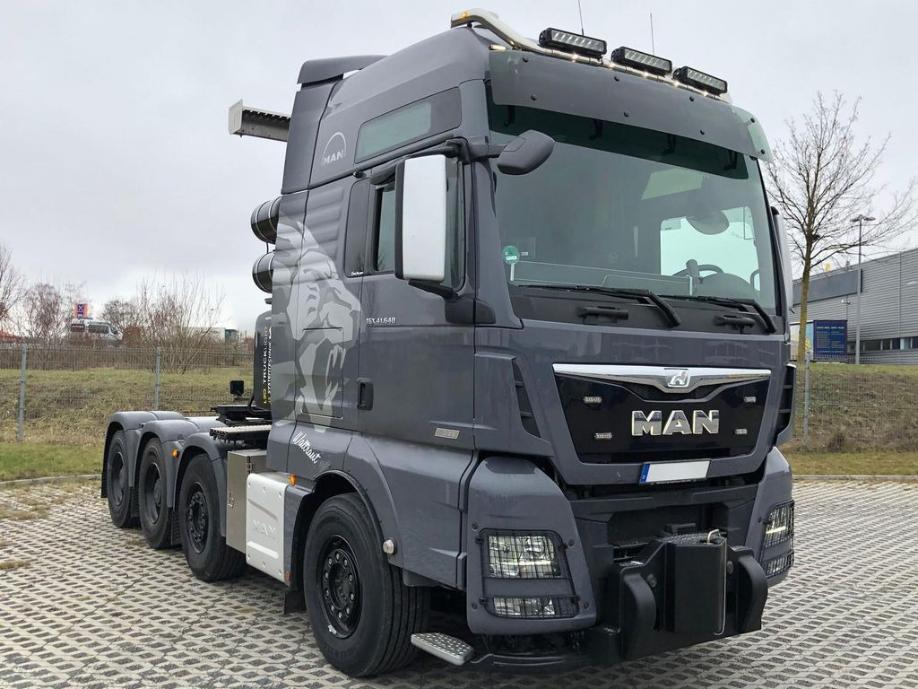 MAN TGX 41.640 8x4 Euro 6,Schwerlast 250t MAN TGX 41.640 8x4 Euro 6,Schwerlast 250t - Τράκτορας: φωτογραφία 1 MAN TGX 41.640 8x4 Euro 6,Schwerlast 250t MAN TGX 41.640 8x4 Euro 6,Schwerlast 250t - Τράκτορας: φωτογραφία 1