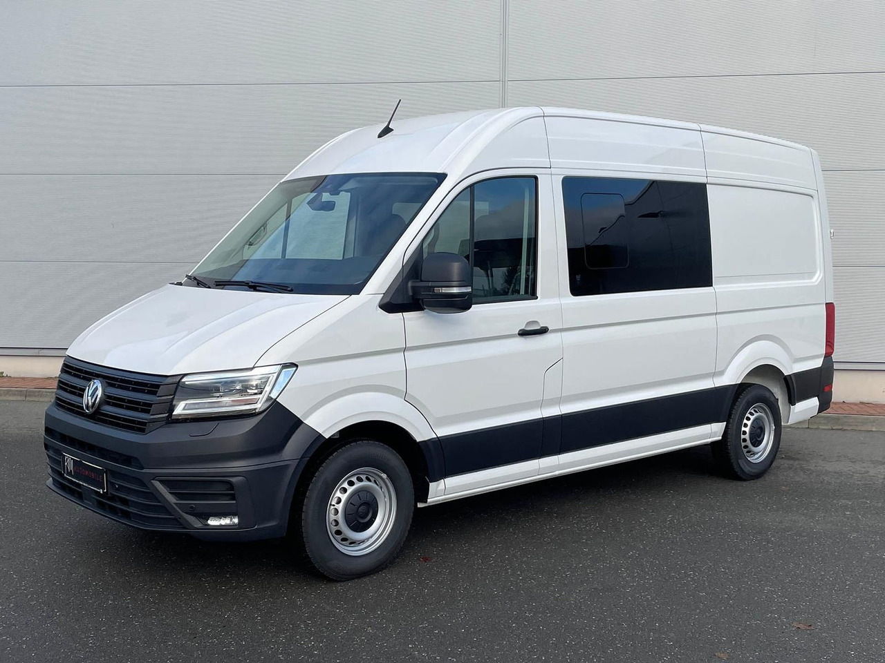Volkswagen Crafter Kasten 35 L3H3 Autom. NAVI SITZHZ ACC - Βαν: φωτογραφία 1 Volkswagen Crafter Kasten 35 L3H3 Autom. NAVI SITZHZ ACC - Βαν: φωτογραφία 1