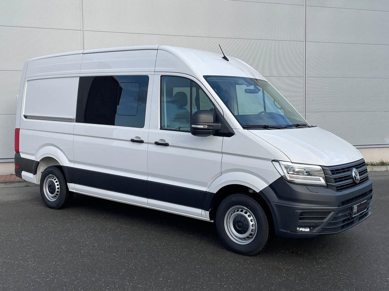 Volkswagen Crafter Kasten 35 L3H3 Autom. NAVI SITZHZ ACC - Βαν: φωτογραφία 2 Volkswagen Crafter Kasten 35 L3H3 Autom. NAVI SITZHZ ACC - Βαν: φωτογραφία 2