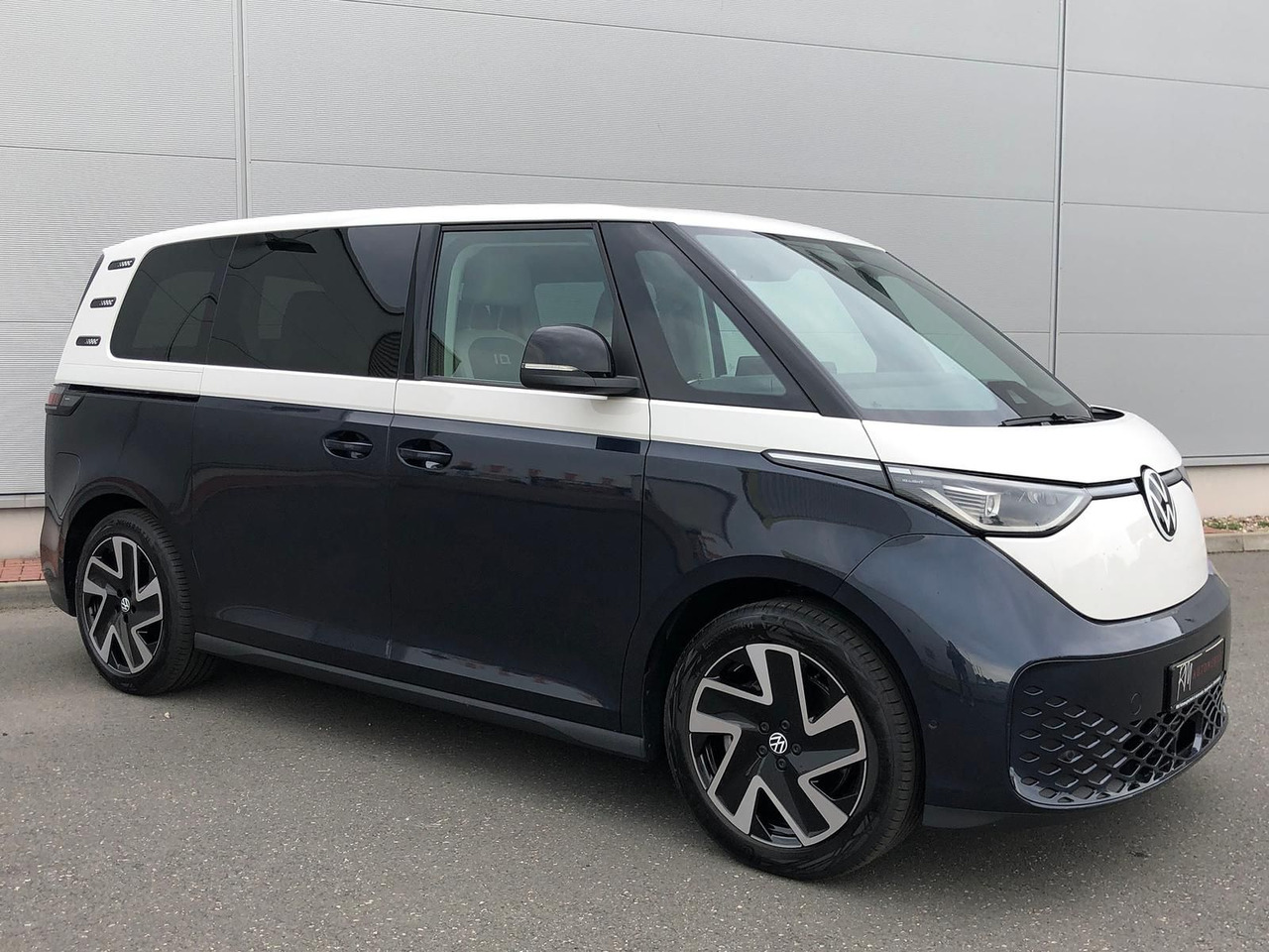 Volkswagen ID. Buzz 150 kW Pro AHK ACC MATRIX LED KEYLESS - Επιβατικό βαν, Ηλεκτρικό van: φωτογραφία 2 Volkswagen ID. Buzz 150 kW Pro AHK ACC MATRIX LED KEYLESS - Επιβατικό βαν, Ηλεκτρικό van: φωτογραφία 2