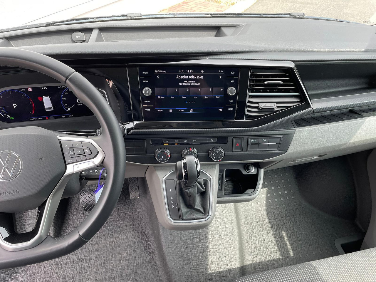 Νέα Βαν Volkswagen T6.1 Transporter 2.0 TDI lang 4MOTION SITZHZ NAV: φωτογραφία 14
