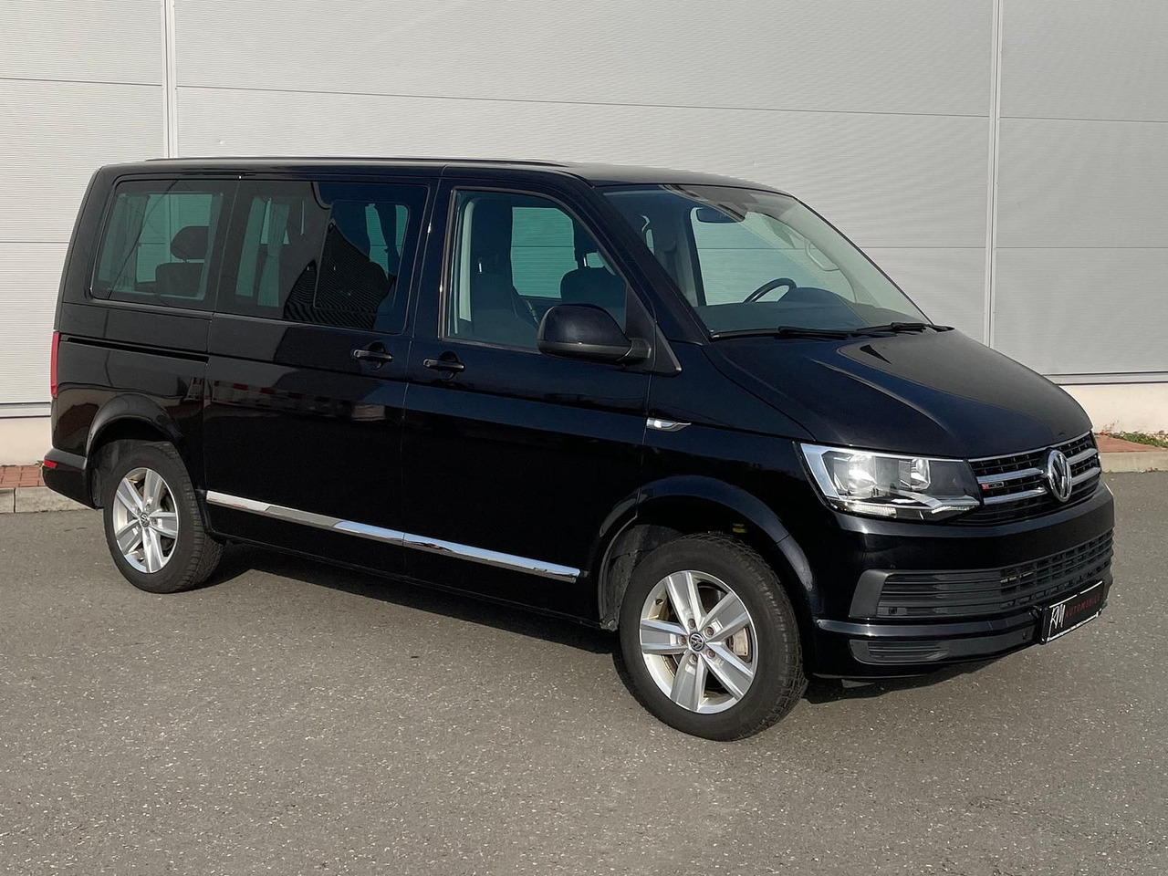 Volkswagen T6 Multivan Comfortline 4M AHK STANDHZ SITZH DAB - Μικρό λεωφορείο, Επιβατικό βαν: φωτογραφία 2 Volkswagen T6 Multivan Comfortline 4M AHK STANDHZ SITZH DAB - Μικρό λεωφορείο, Επιβατικό βαν: φωτογραφία 2