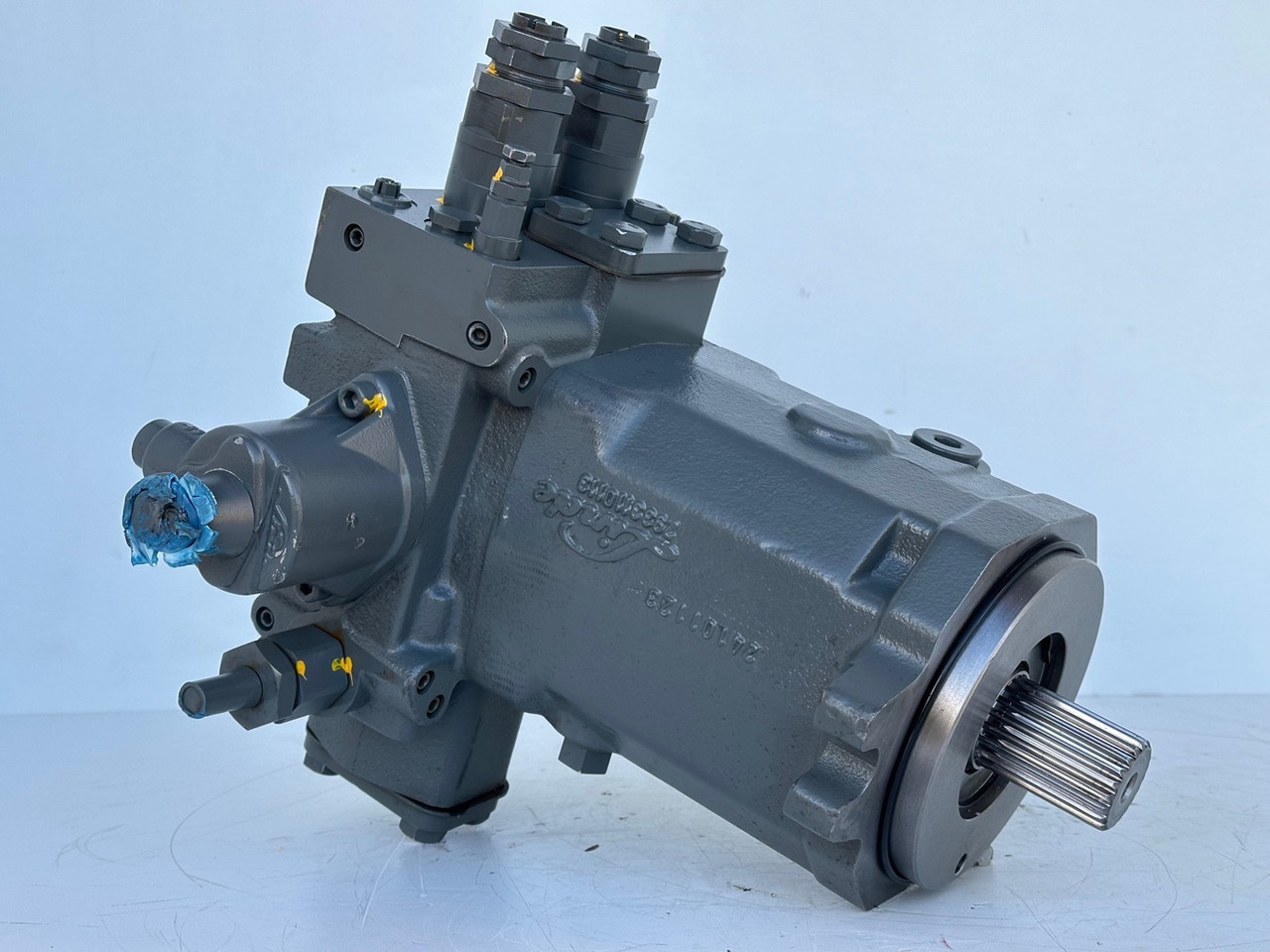 LIEBHERR - LINDE Original Hydromotor Typ:HMF75-02 2560 G 03 mit ID-Nr.10007106. A914 B-LI, A914 LI, A924 B-LI, A924 LI, MG15, MBG12, MG20, MFG10, BG12H #HYX293G00103# - Υδραυλικός κινητήρας για Τροχοφόρος εκσκαφέας: φωτογραφία 3 LIEBHERR - LINDE Original Hydromotor Typ:HMF75-02 2560 G 03 mit ID-Nr.10007106. A914 B-LI, A914 LI, A924 B-LI, A924 LI, MG15, MBG12, MG20, MFG10, BG12H #HYX293G00103# - Υδραυλικός κινητήρας για Τροχοφόρος εκσκαφέας: φωτογραφία 3