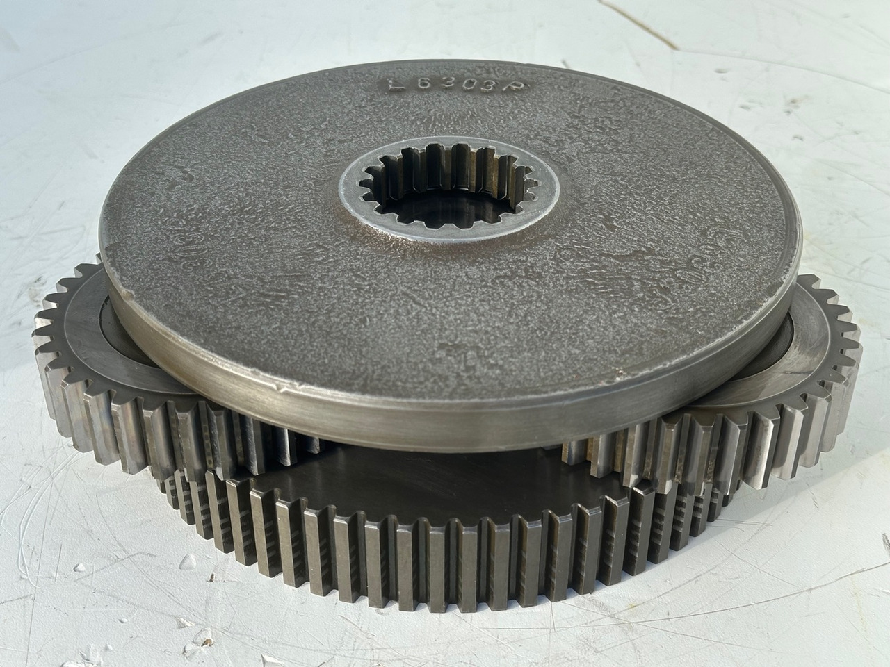 LIEBHERR Original Planetenträger ID-Nr.944171103 mit Planetenräder ID-Nr.944110603-ID-Nr.90201469 mit Lamellenträger ID-Nr.944112103. A900C,A944B,E942,LOS942,LOS944,P942,P944,R942,R944,R944B. #HRV# - Μειωτήρας περιστροφής για Εκσκαφέας: φωτογραφία 5 LIEBHERR Original Planetenträger ID-Nr.944171103 mit Planetenräder ID-Nr.944110603-ID-Nr.90201469 mit Lamellenträger ID-Nr.944112103. A900C,A944B,E942,LOS942,LOS944,P942,P944,R942,R944,R944B. #HRV# - Μειωτήρας περιστροφής για Εκσκαφέας: φωτογραφία 5