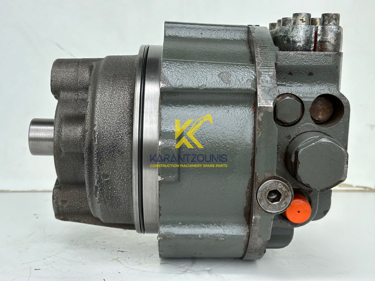 Liebherr Hydraulikeinbaumotor CMVE O 108. ID-Nr.10118562 - ID-Nr.10132610 - ID-Nr.10129048. LOS1916, LOS916, LOS926, R906, R916, R918, R920, R922, R924, R926COMP, R926, R936. #28313# - Υδραυλικός κινητήρας για Κατασκευή μηχανήματα: φωτογραφία 4 Liebherr Hydraulikeinbaumotor CMVE O 108. ID-Nr.10118562 - ID-Nr.10132610 - ID-Nr.10129048. LOS1916, LOS916, LOS926, R906, R916, R918, R920, R922, R924, R926COMP, R926, R936. #28313# - Υδραυλικός κινητήρας για Κατασκευή μηχανήματα: φωτογραφία 4