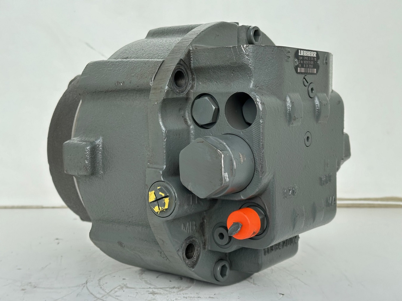 Liebherr Hydraulikeinbaumotor CMVE O 135. ID-Nr.10129570 - ID-Nr.11439804. FAT400P112 - FAT550P093. R930, R934, R936, R940, R944, R946, R950T. #10129570.21538# - Υδραυλικός κινητήρας για Κατασκευή μηχανήματα: φωτογραφία 5 Liebherr Hydraulikeinbaumotor CMVE O 135. ID-Nr.10129570 - ID-Nr.11439804. FAT400P112 - FAT550P093. R930, R934, R936, R940, R944, R946, R950T. #10129570.21538# - Υδραυλικός κινητήρας για Κατασκευή μηχανήματα: φωτογραφία 5