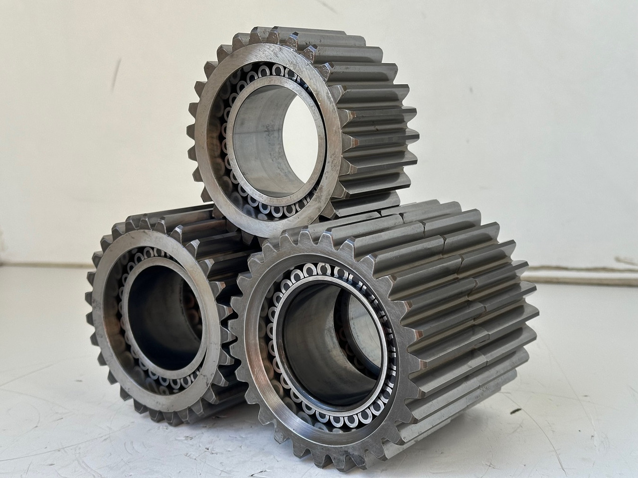 Liebherr Planetenrad ID-Nr.90024935. FAT400P112 - FAT400P130 - FAT400P139. R926, R928, R930, R934, R936, R938, R940, R944, R946, R950 T. #90024935.01.51139# - Κιβώτιο ταχυτήτων για Κατασκευή μηχανήματα: φωτογραφία 1 Liebherr Planetenrad ID-Nr.90024935. FAT400P112 - FAT400P130 - FAT400P139. R926, R928, R930, R934, R936, R938, R940, R944, R946, R950 T. #90024935.01.51139# - Κιβώτιο ταχυτήτων για Κατασκευή μηχανήματα: φωτογραφία 1