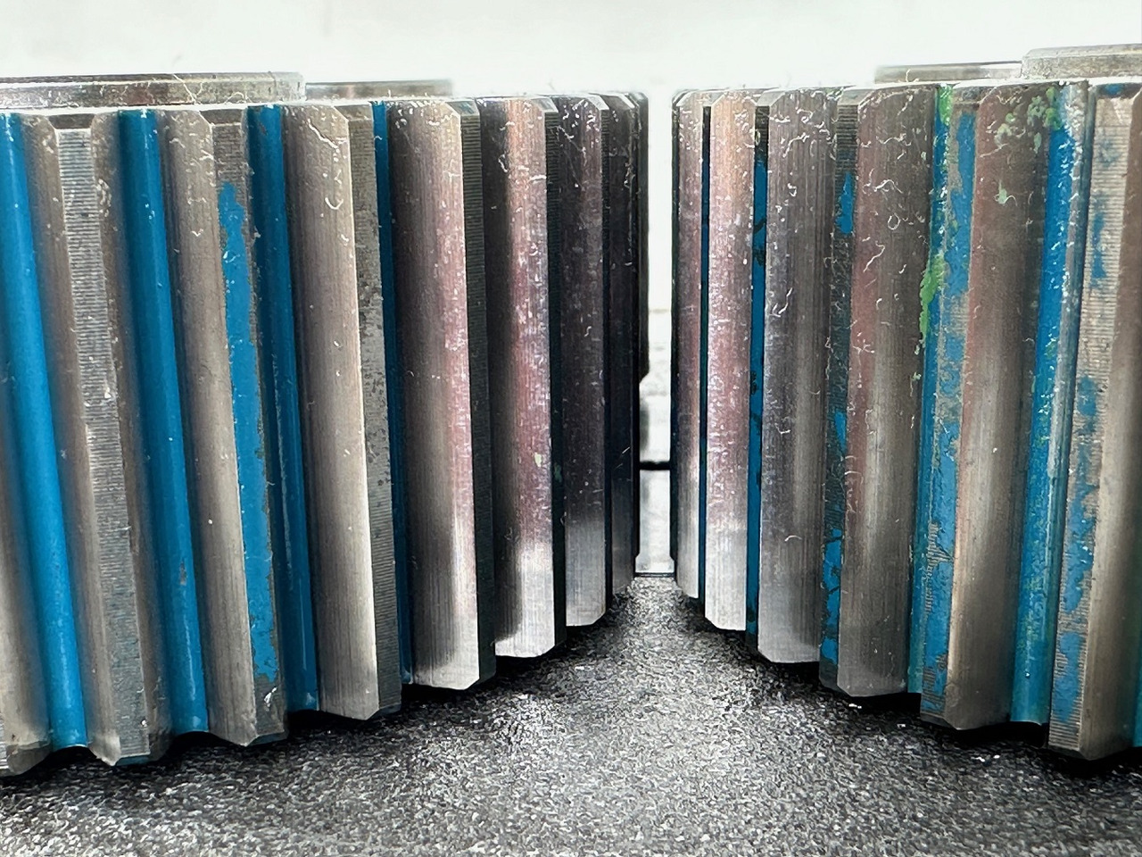 Μειωτήρας περιστροφής για Κατασκευή μηχανήματα Liebherr Planetenträger ID-Nr.944306303 mit Planetenrad ID-Nr.13472127.  A914 B,A914 C,A924,LH30,LH35,A932,A934,P924 C,E932,P914,P924 COMP,R906,R914,R916,R924,R926,R932,R934,R944. #944306303.23.03#: φωτογραφία 8