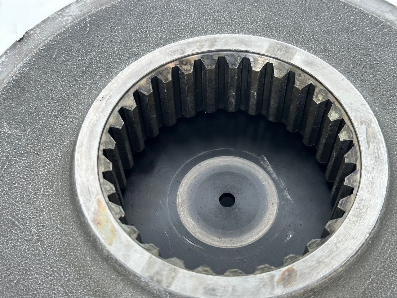 Μειωτήρας περιστροφής για Κατασκευή μηχανήματα Liebherr Planetenträger ID-Nr.944306303 mit Planetenrad ID-Nr.13472127.  A914 B,A914 C,A924,LH30,LH35,A932,A934,P924 C,E932,P914,P924 COMP,R906,R914,R916,R924,R926,R932,R934,R944. #944306303.23.03#: φωτογραφία 10