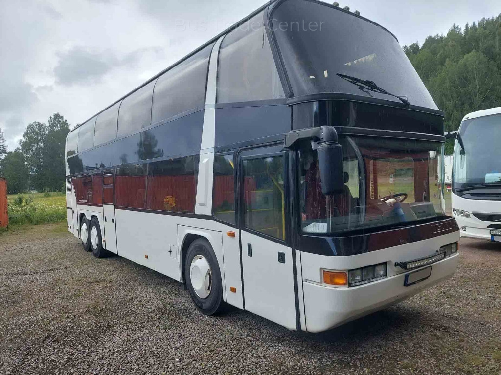 NEOPLAN Skyliner N122/3 - Πούλμαν: φωτογραφία 1 NEOPLAN Skyliner N122/3 - Πούλμαν: φωτογραφία 1