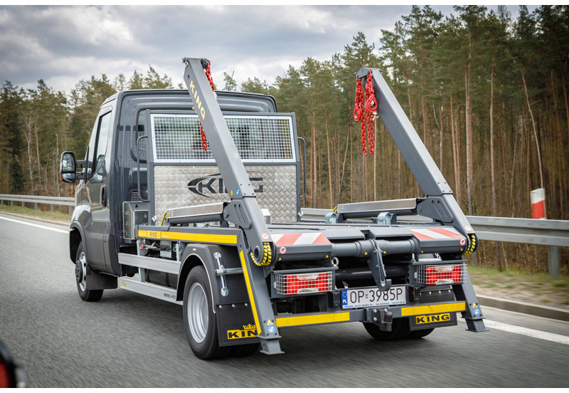 Iveco Daily 70C18 + KING Bramowiec / Skiploader / Absetzkipper - Φορτηγό καδοφόρος φορτωτής: φωτογραφία 1 Iveco Daily 70C18 + KING Bramowiec / Skiploader / Absetzkipper - Φορτηγό καδοφόρος φορτωτής: φωτογραφία 1