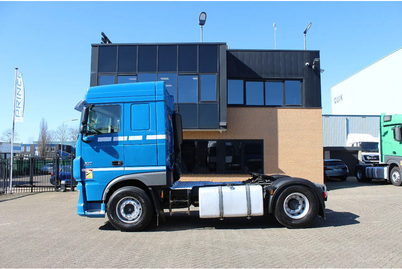 DAF XF 106.440 * EURO6 * 4X2 * ADR * - Τράκτορας: φωτογραφία 2 DAF XF 106.440 * EURO6 * 4X2 * ADR * - Τράκτορας: φωτογραφία 2