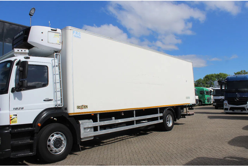 Mercedes-Benz Axor 1829 * MANUAL * EURO5 * 4X2 * CARRIER SUPRA 950 * - Φορτηγό ψυγείο: φωτογραφία 3 Mercedes-Benz Axor 1829 * MANUAL * EURO5 * 4X2 * CARRIER SUPRA 950 * - Φορτηγό ψυγείο: φωτογραφία 3