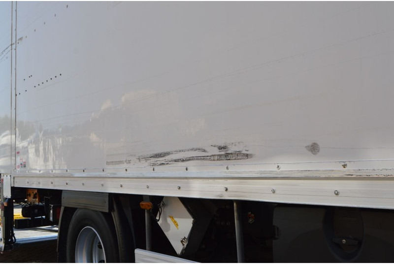 Φορτηγό κόφα Renault Midlum 270 * MANUAL * EURO5 * 4X2 *: φωτογραφία 9