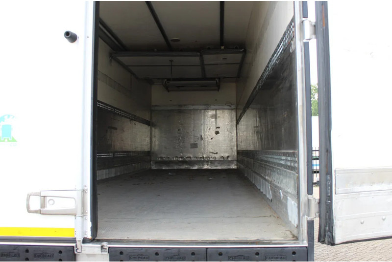 Φορτηγό ψυγείο Volvo FM 330 * EURO5 * CARRIER SUPRA SILENT MT *: φωτογραφία 20 Φορτηγό ψυγείο Volvo FM 330 * EURO5 * CARRIER SUPRA SILENT MT *: φωτογραφία 20