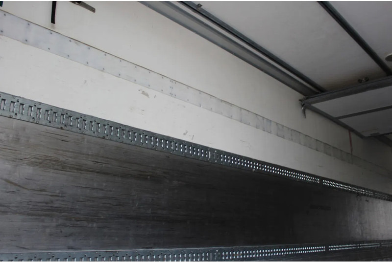 Φορτηγό ψυγείο Volvo FM 330 * EURO5 * CARRIER SUPRA SILENT MT *: φωτογραφία 19 Φορτηγό ψυγείο Volvo FM 330 * EURO5 * CARRIER SUPRA SILENT MT *: φωτογραφία 19