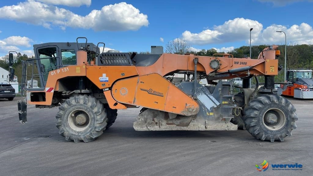 Wirtgen WR2400 - Μηχανών ασφάλτου: φωτογραφία 5 Wirtgen WR2400 - Μηχανών ασφάλτου: φωτογραφία 5