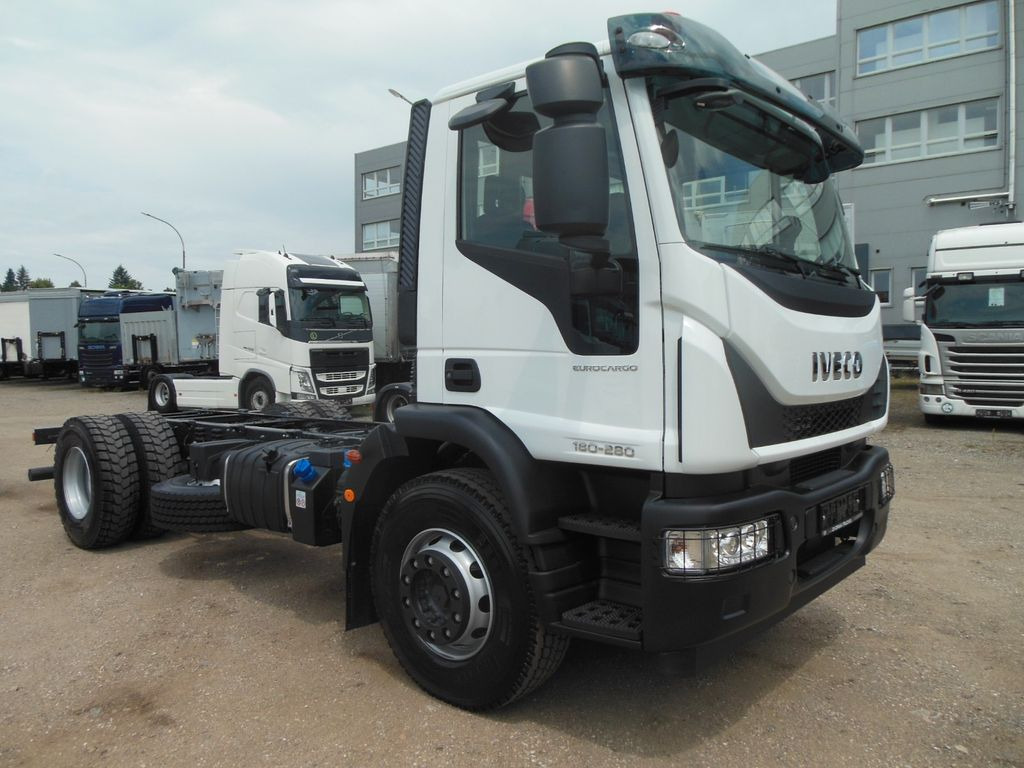 Iveco EUROCARGO ML 180E28/P, PTO - Φορτηγό σασί: φωτογραφία 2 Iveco EUROCARGO ML 180E28/P, PTO - Φορτηγό σασί: φωτογραφία 2