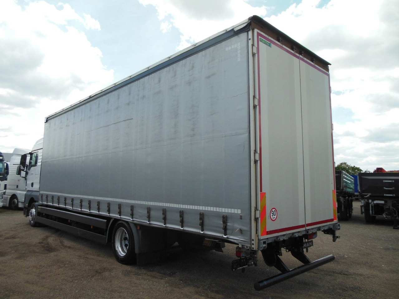 MAN TGX 18.460, XLX, VOLL LUFT, PRITSCHE 9,2M, TOP!! - Φορτηγό μουσαμάς: φωτογραφία 4 MAN TGX 18.460, XLX, VOLL LUFT, PRITSCHE 9,2M, TOP!! - Φορτηγό μουσαμάς: φωτογραφία 4